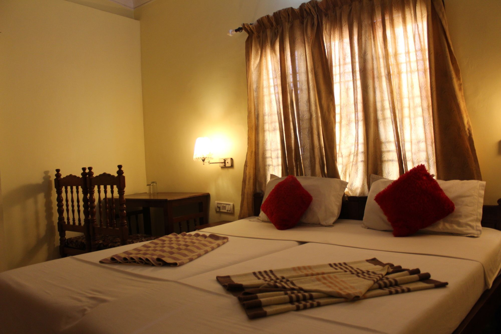 Hotel Sea View Palace - The Beach Hotel, Kovalam Exterior foto